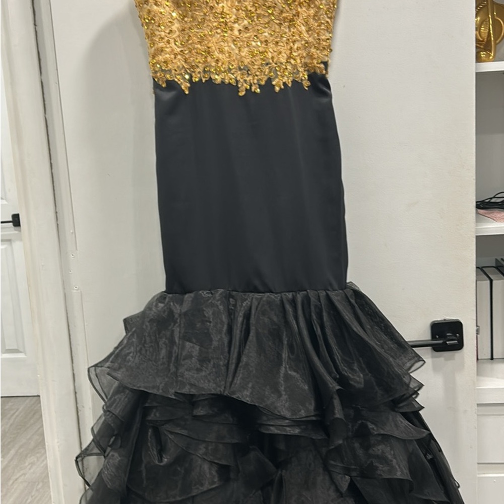 Elegant Gold and Black Gown